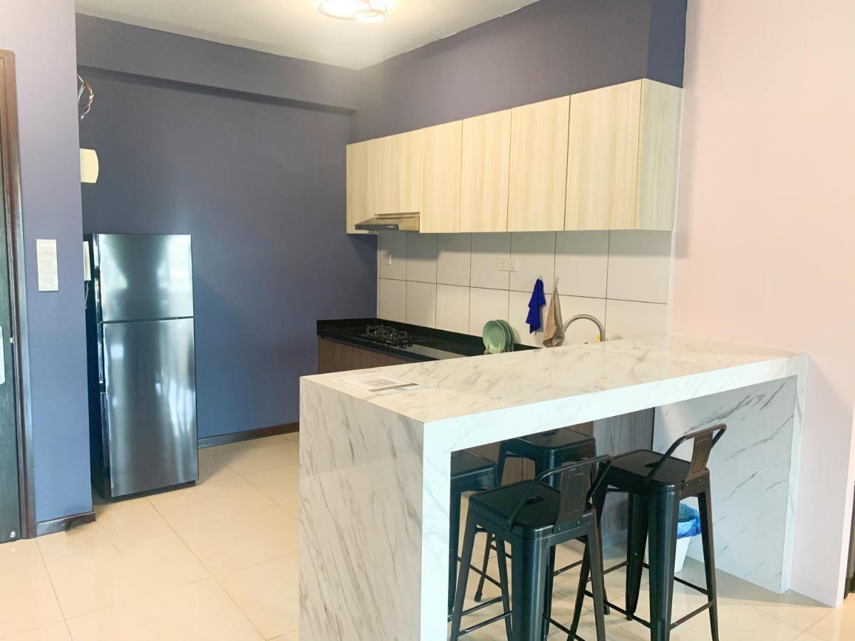 Vesta Homes, Molek Regency With Golf View, Johor Bahru, Mid Valley *