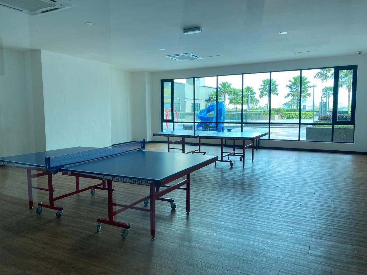 Vesta Homes, Molek Regency With Golf View, Johor Bahru, Mid Valley Apartment Johor Bahru